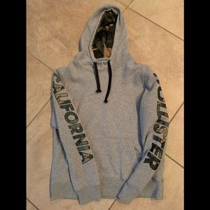 Hollister men’s size small hoodie